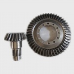 Shaft and gear for SD32